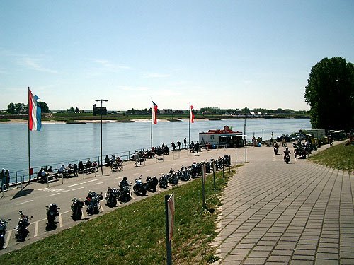 Motorradtreff ander Elbe - Zollenspieker Hoopter - Fähranleger