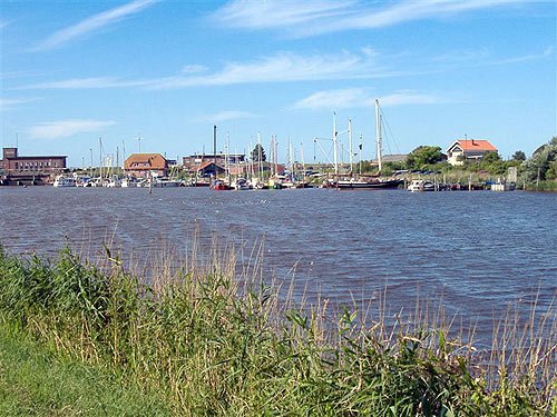 Der Hafen in Harlesiel – Ostfriesland