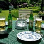 Ein kuehles Jever Bier im Sommer