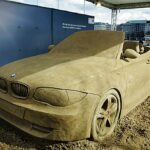 Hamburg: BMW 1er Cabrio aus Sand