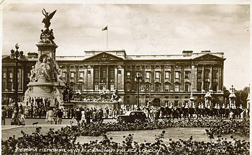 England – Buckingham Palace in London