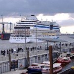 AIDAbella Hamburger Hafen