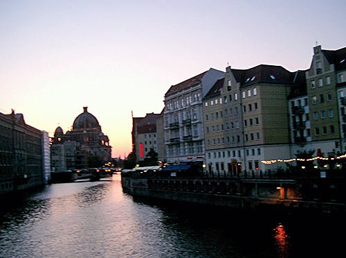 Berlin – Berliner Dom, Spree und Nikolaiviertel