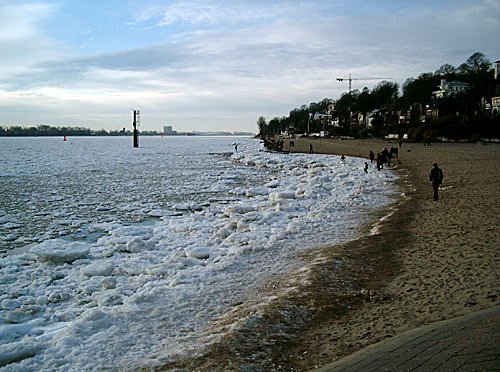 Hamburg – Elbe bei Oevelgoenne