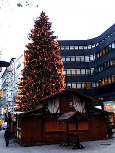 Weihnachtsbaum Weihnachtsmarkt Hamburg Spitalerstraße