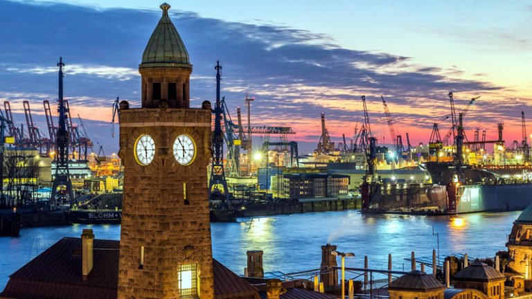 Hamburger Hafen - St. Pauli-Landungsbrücken | Bilder Blog
